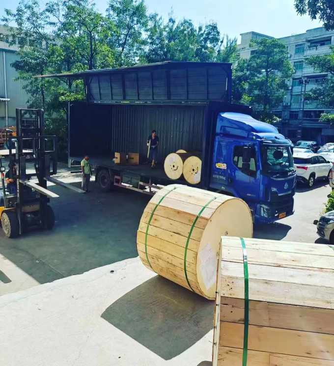 Fabryczny kabel światłowodowy GYTS53-96 rdzeni, zbrojony zewnętrzny, podwójna powłoka G652D, wysyłka tego samego dnia 14