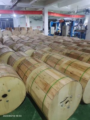 Zewnętrzny kabel światłowodowy ADSS z 12 żyłami Armid