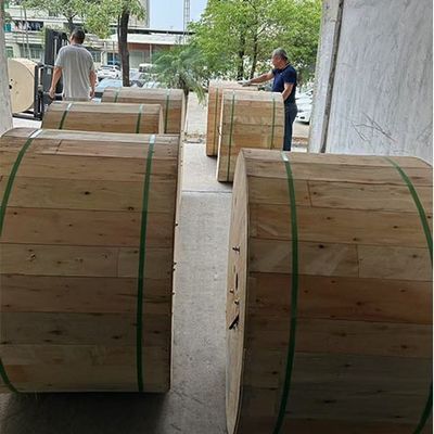 Włókno optyczne 24 48 96 Hilos ADSS Span200m 48 96 144 Rdzeń Jednorazowy/Dwukrotny Żakiet ADSS ASU Kabel światłowodowy