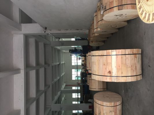 500M Rysunek 8 Samonośny kabel światłowodowy 48-rdzeniowy GYTC8S