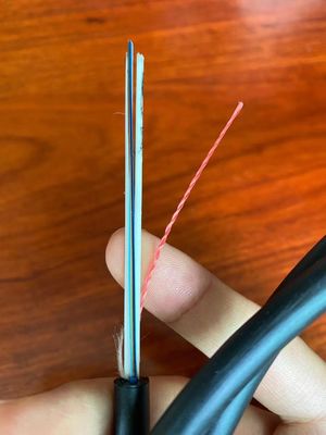 Samonośny kabel światłowodowy ASU80 z pojedynczą stratą tuby